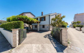 Stunning Home In Kozino With Wifi